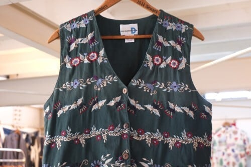 90's green flower embroidered cotton Vest | GARYO