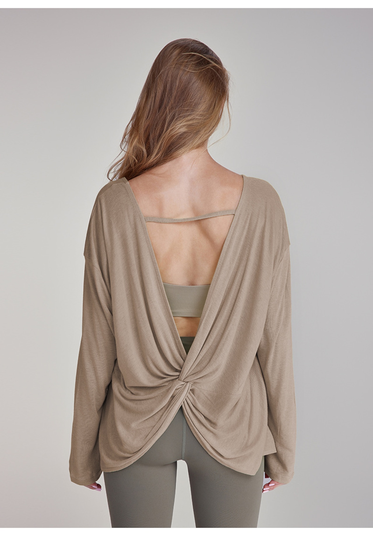 ヨガウエア・トップス