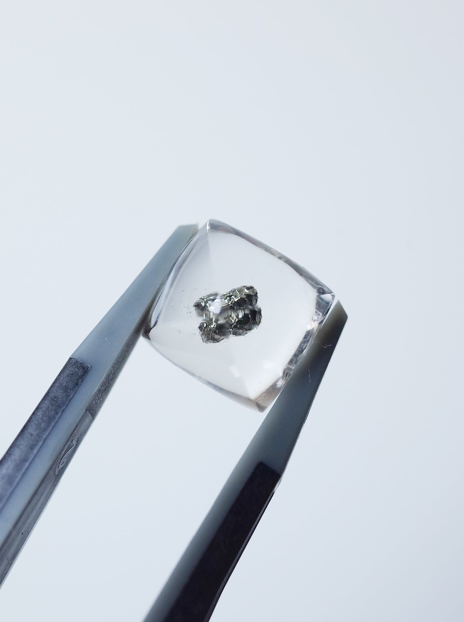 パイライトインクォーツ - c09