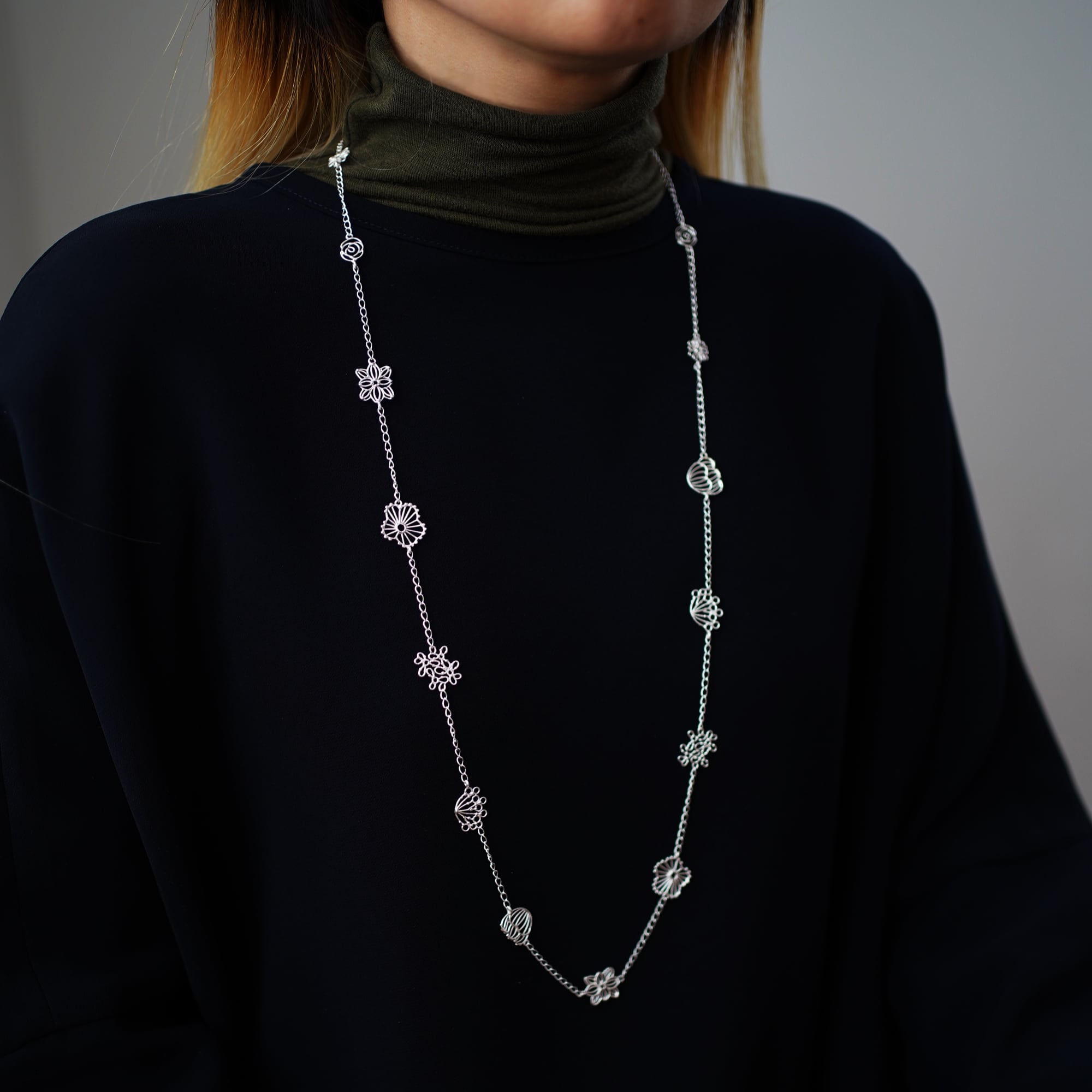 花園 ロングネックレス