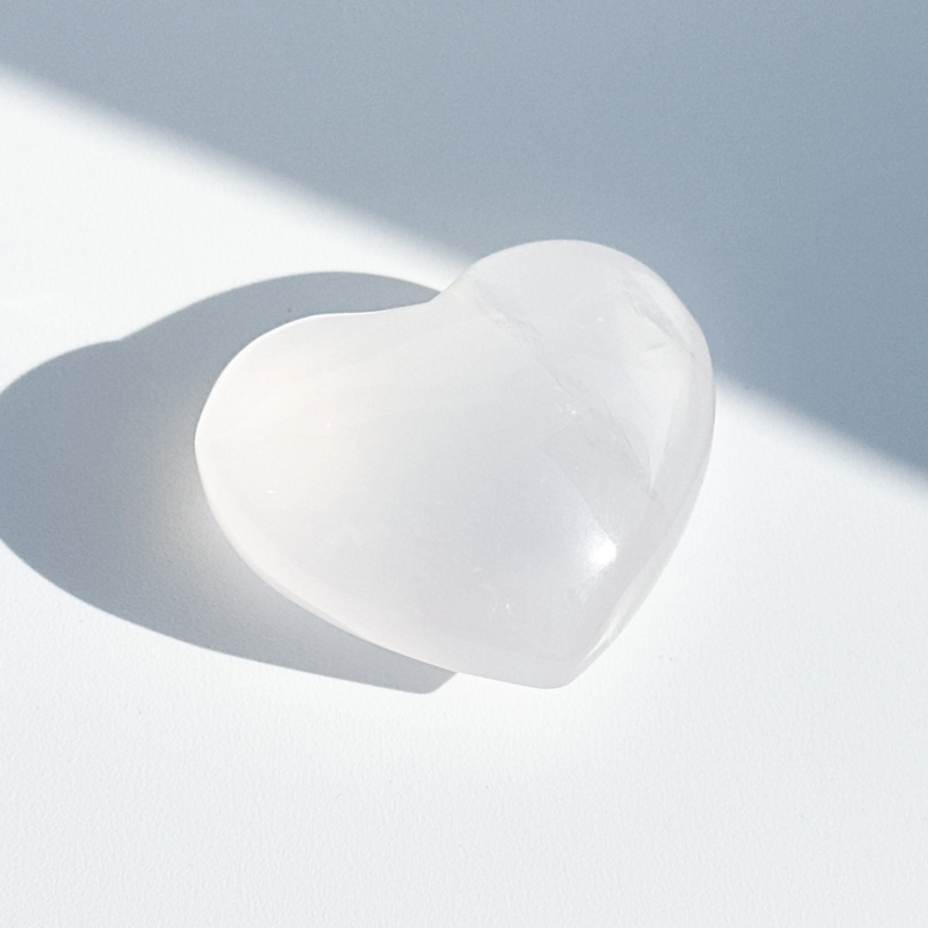 ローズクォーツ | Kamoku［カモク］インテリア天然石・鉱物のネット