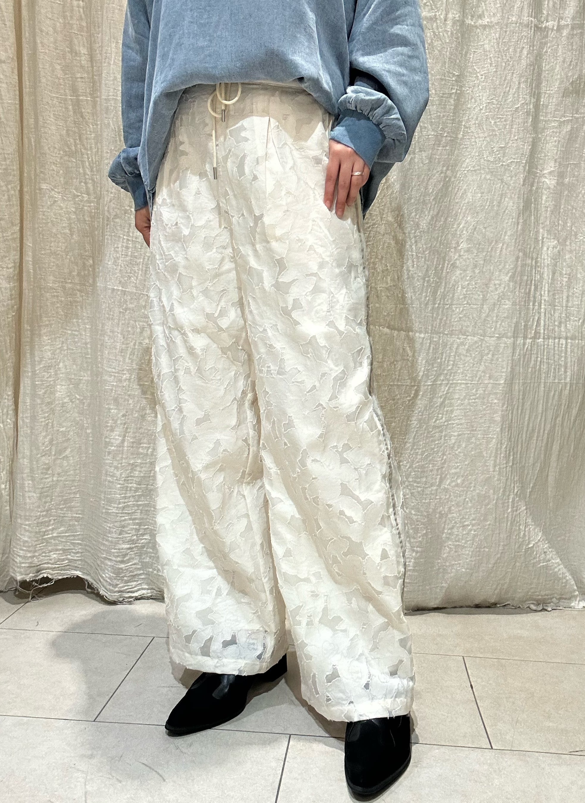 V12 VET ジャガードパンツ PANTS レディースウェア