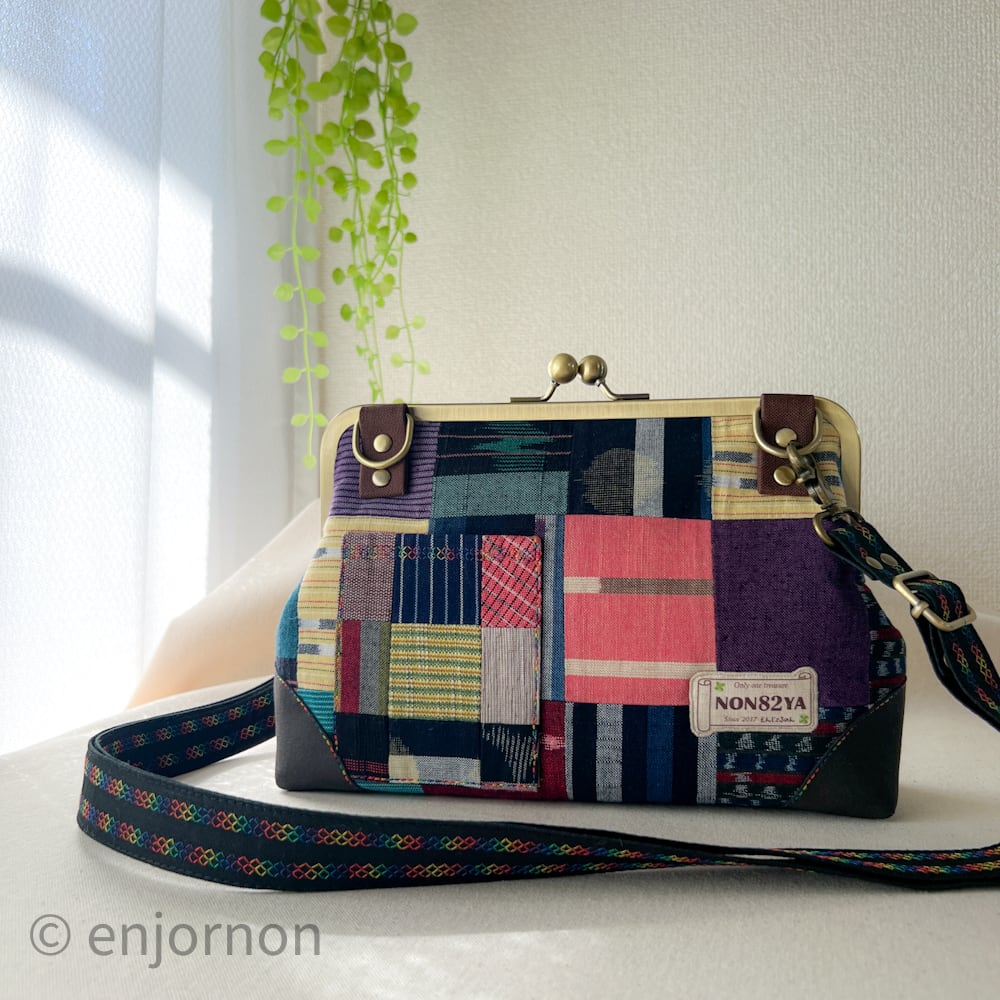 ガシャ髑髏　ハンドメイド　トートバッグ　Ｌ字ファスナー長財布　ポーチ　がま口財布 ガシャ髑髏 ハンドメイド トートバッグ ポーチ 財布 和柄 - メルカリ