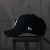 【gifthat別注】NEW ERA 940/9FORTY  ロサンゼルス・ドジャースBLACK SEAGLASS