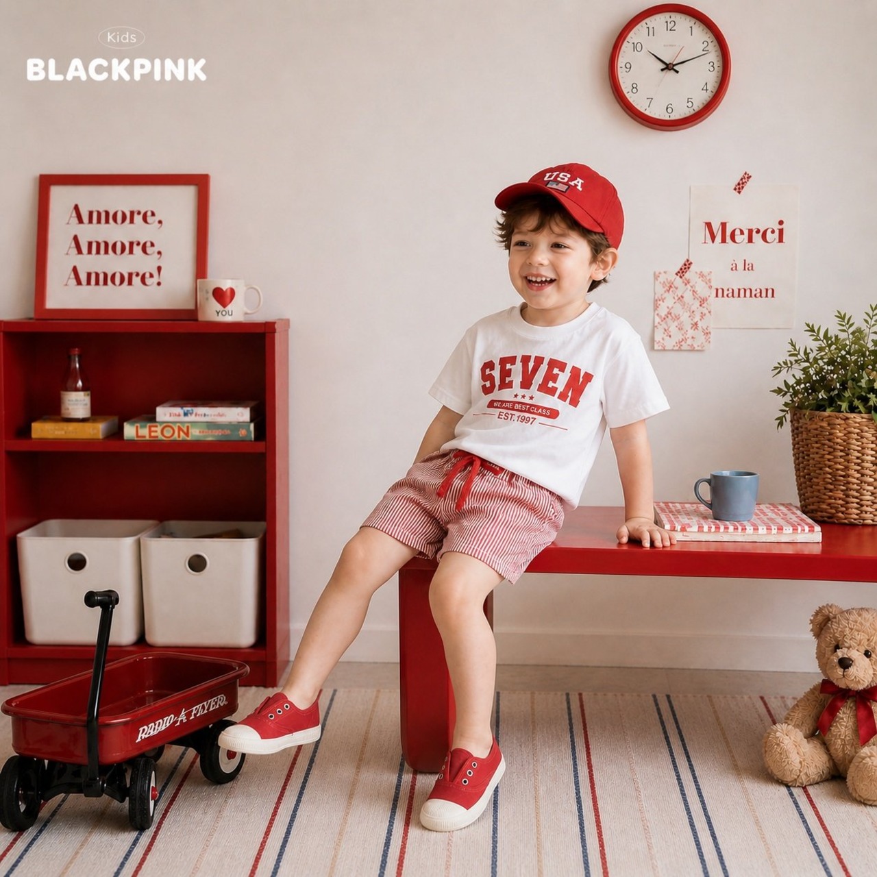 [BLACKPINK] Embossed Shorts (2XL) / [블랙핑크] 엠보ST반바지 (2XL)
