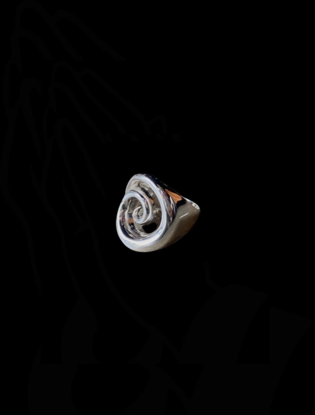 Le Chic Radical Spiral ring