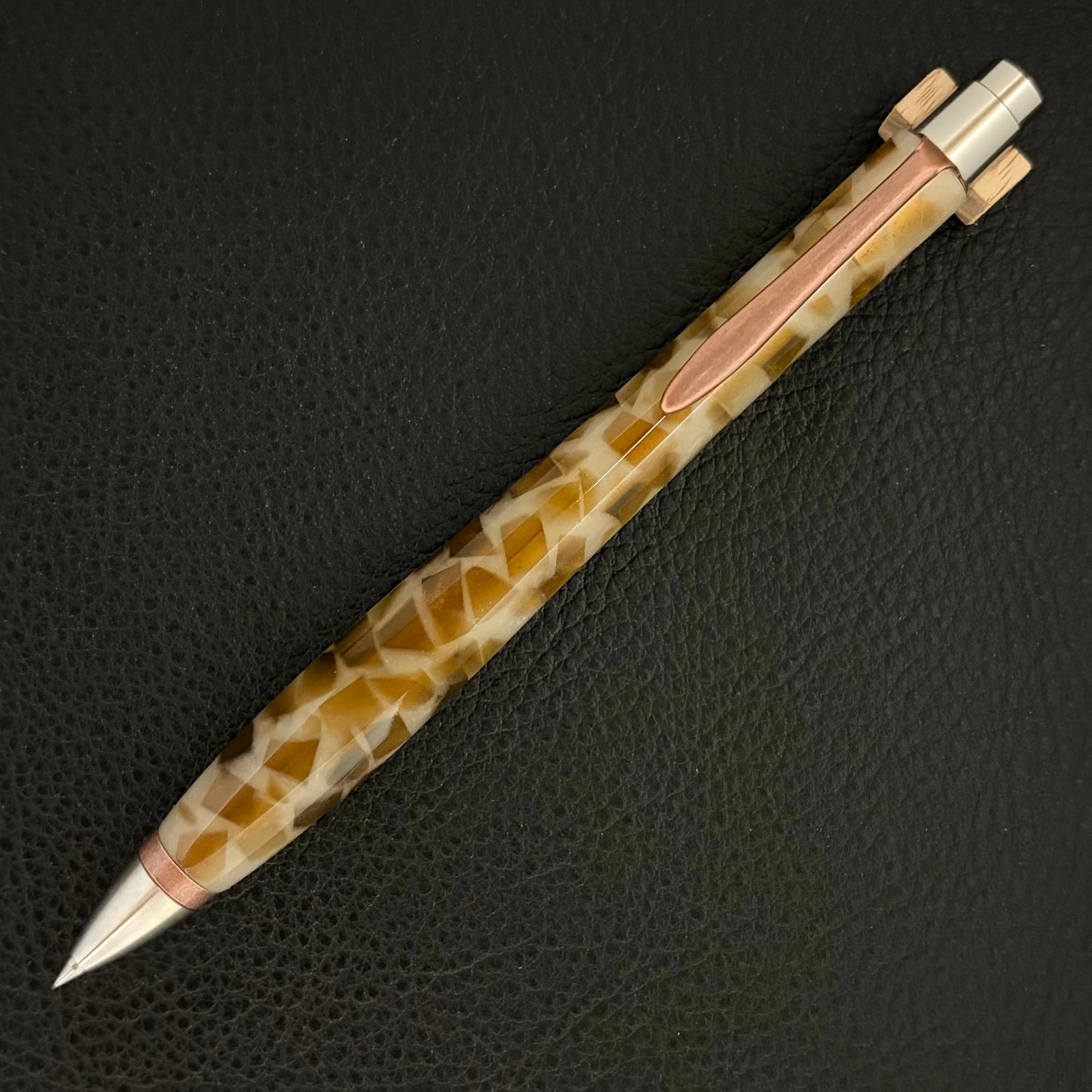 ☆ウッドペンクラクト 朱椿粋さん季シリーズ 10月撓（たわわ）ボールペン美品☆ 匠衆・朱椿粋