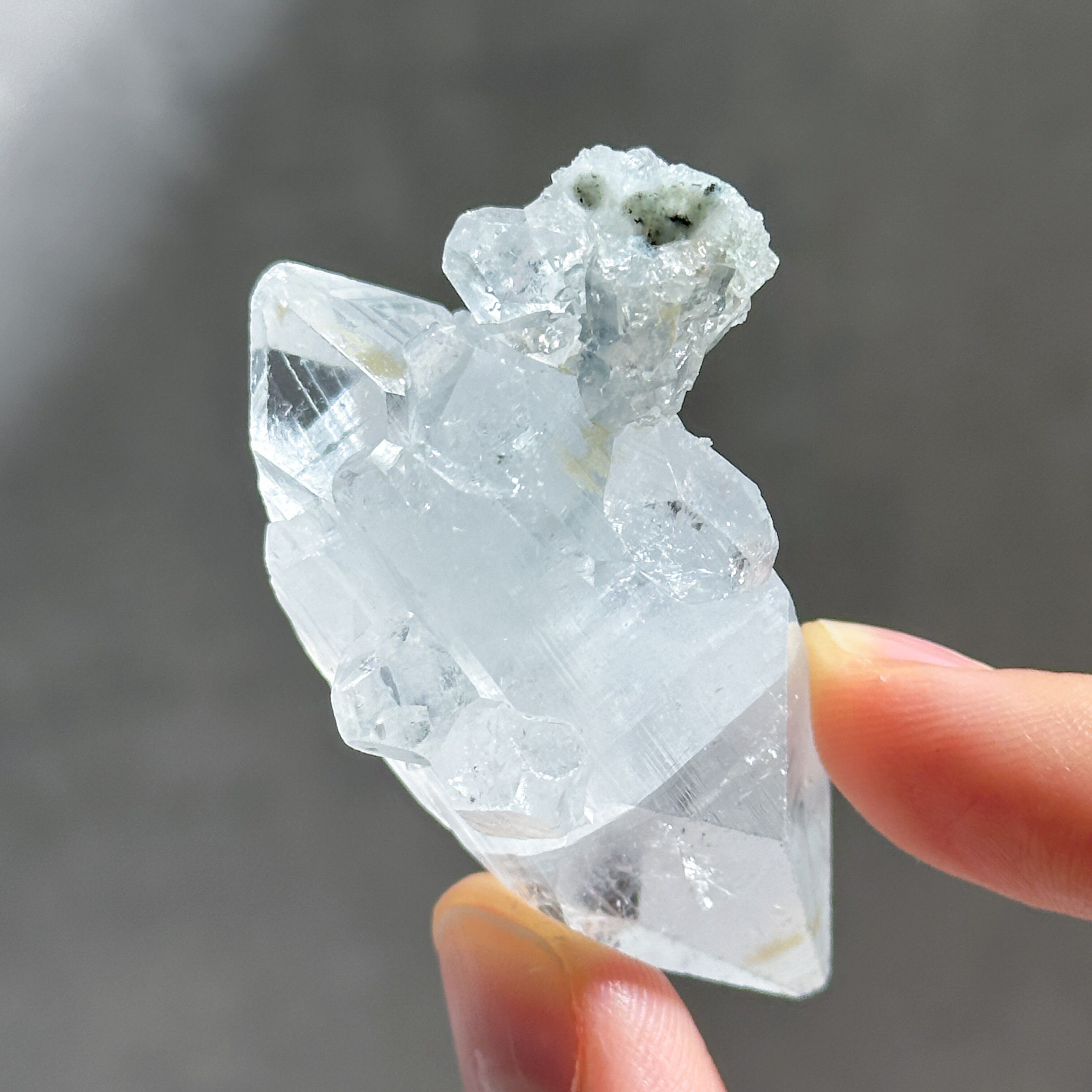 アポフィライト原石51◇ Apophyllite ◇天然石・鉱物・パワーストーン