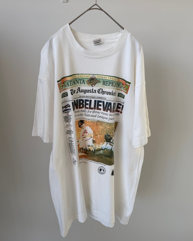 -Braves- Vintage 90s Print T-shirt