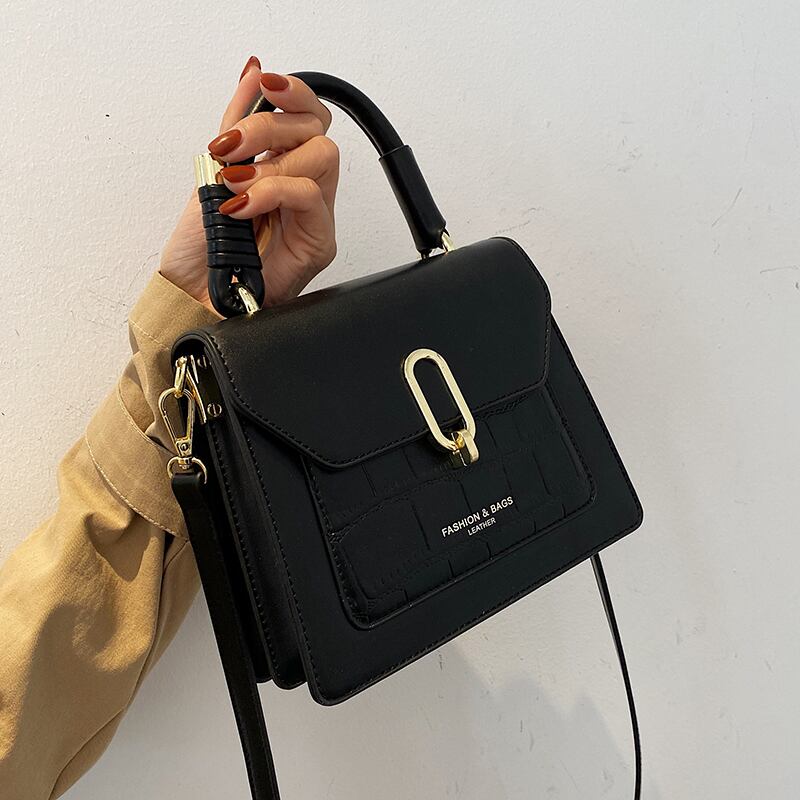 スタイル スクウェア メッセンジャーバッグ Tiancai_Wing_Bag95441721738