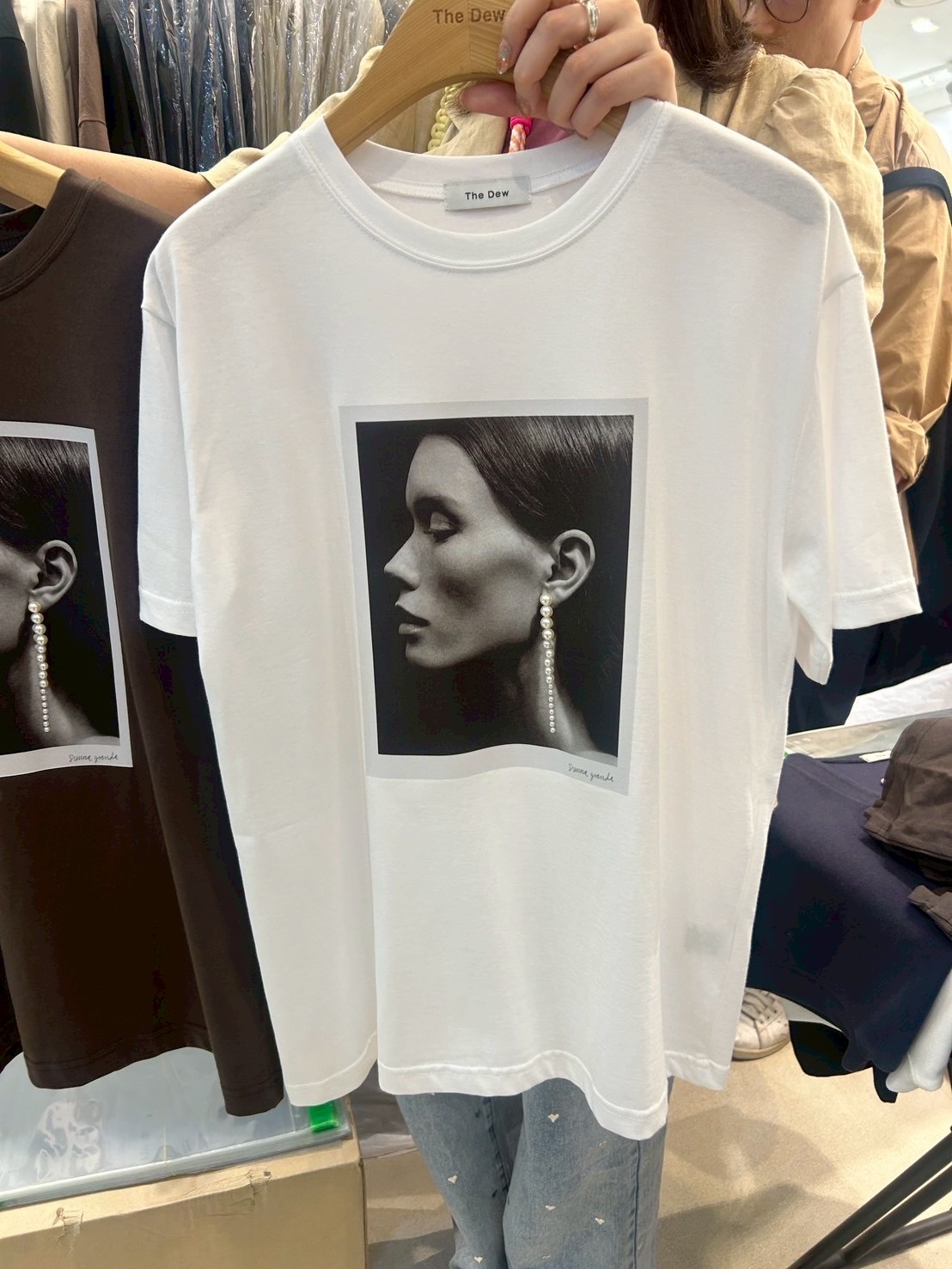 Tシャツ パール付き 白or黒