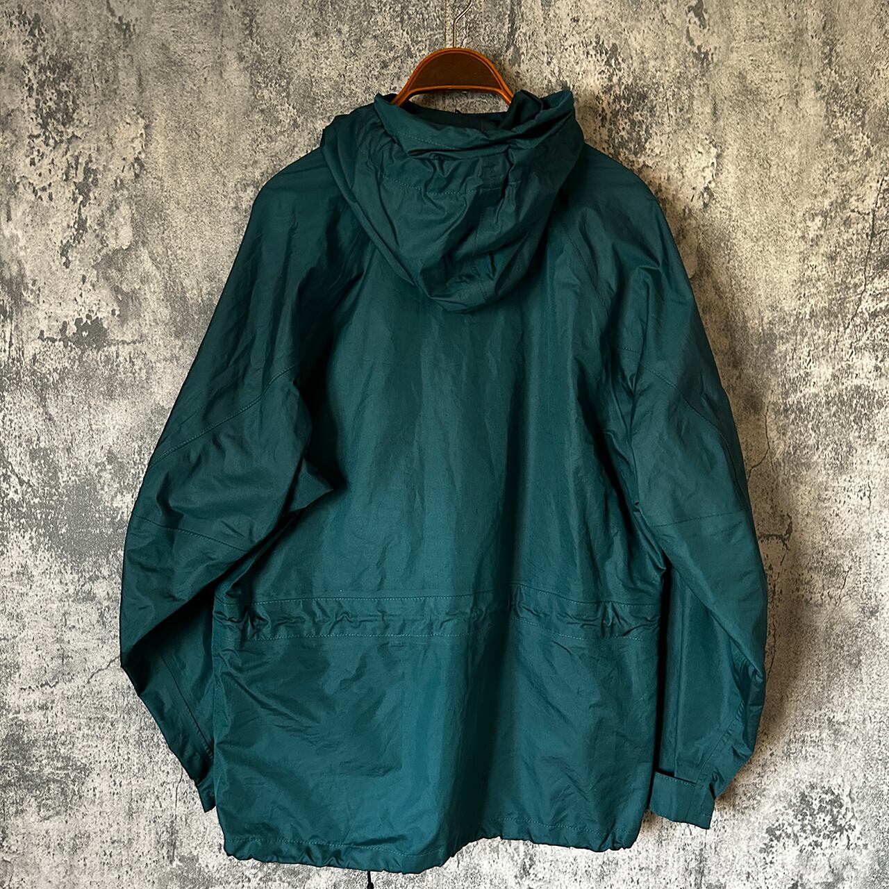 Vintage Berghaus Typhoon Aquafoil Jacket Used 中古 | RUSTICO.