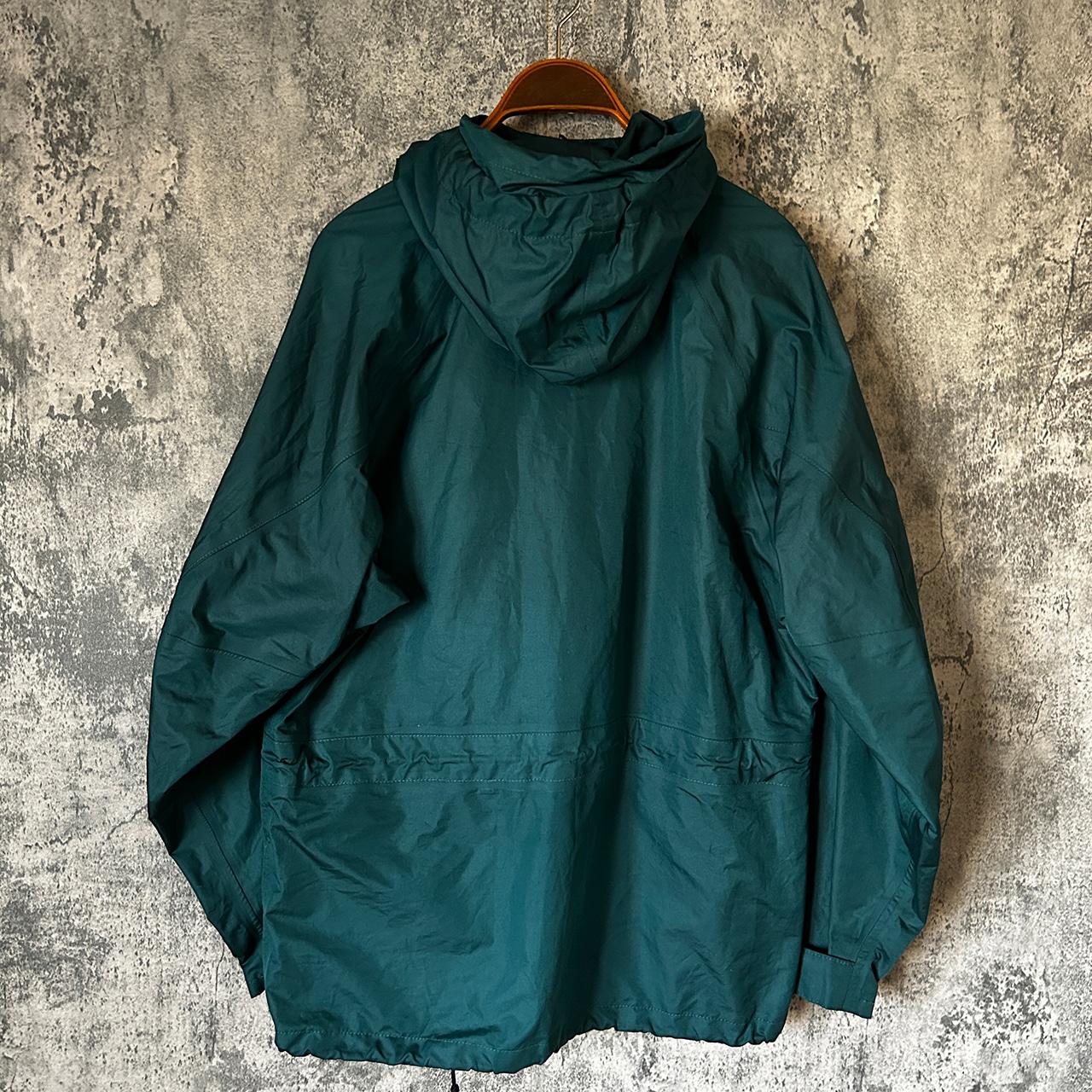 Vintage Berghaus Typhoon Aquafoil Jacket Used 中古