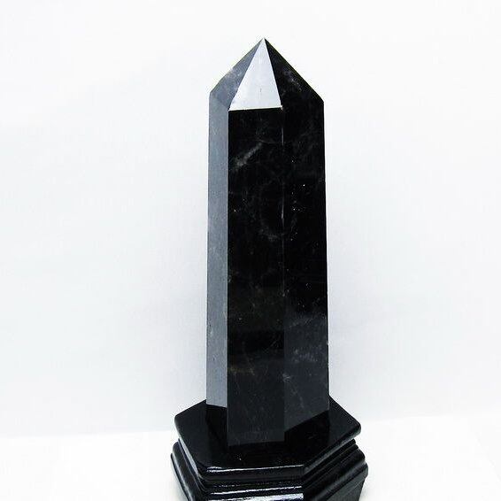 1.9Kg モリオン 黒水晶 六角柱 台座付属 一点物 152-4016