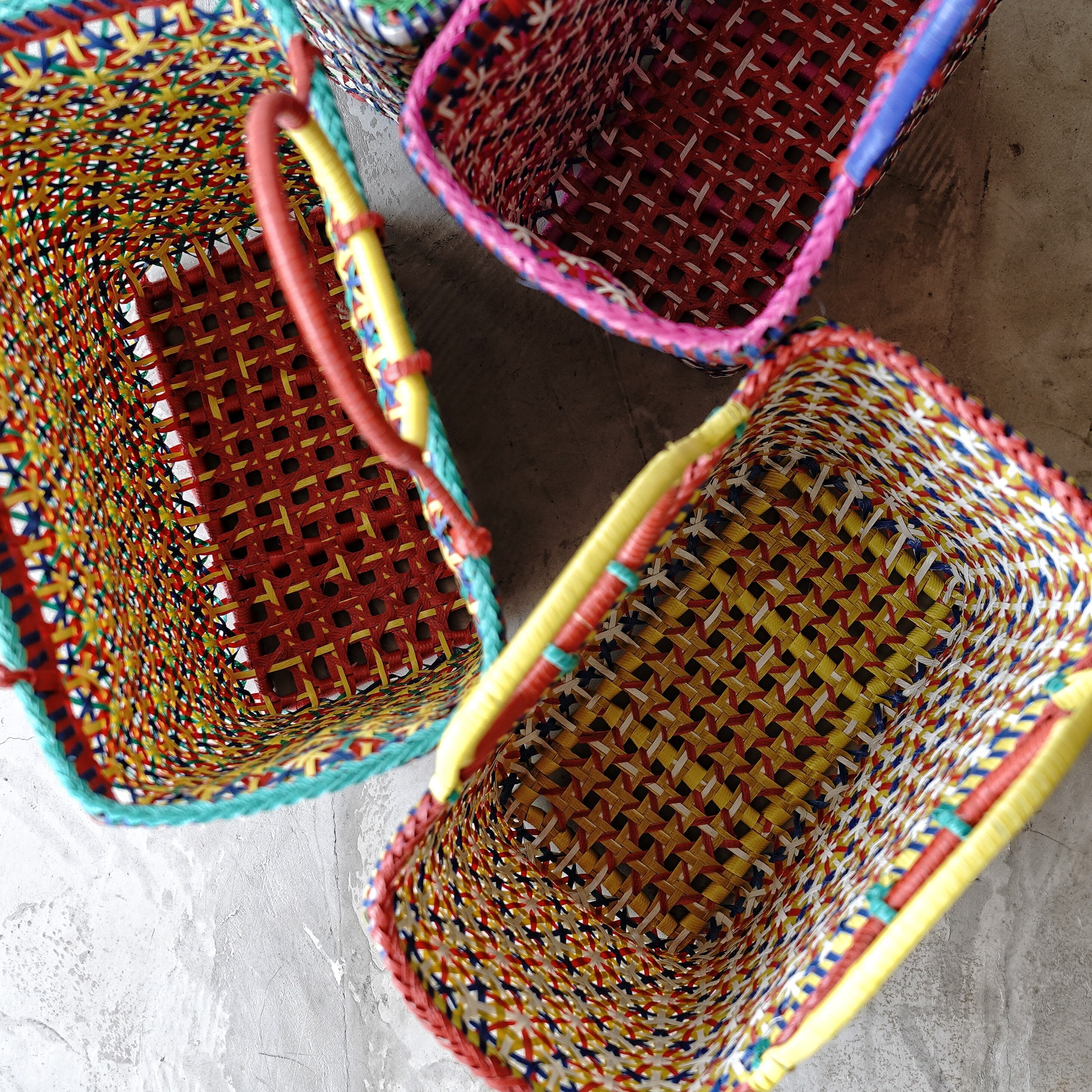 インドのプラスチックバスケット A | Sweet Things