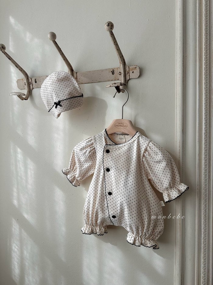 monbebe【送料無料・予約】ドットギャザーロンパース dot glory