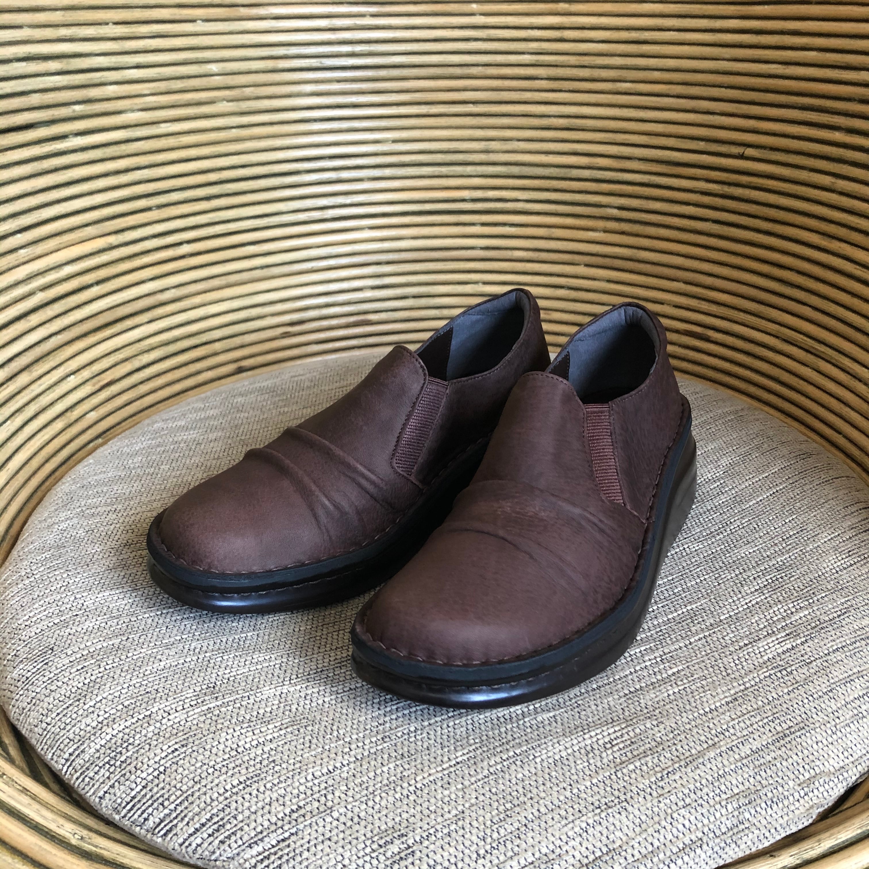 NICO ニコ 人気の定番 一度履いたらやめられない靴 スリッポン 8303