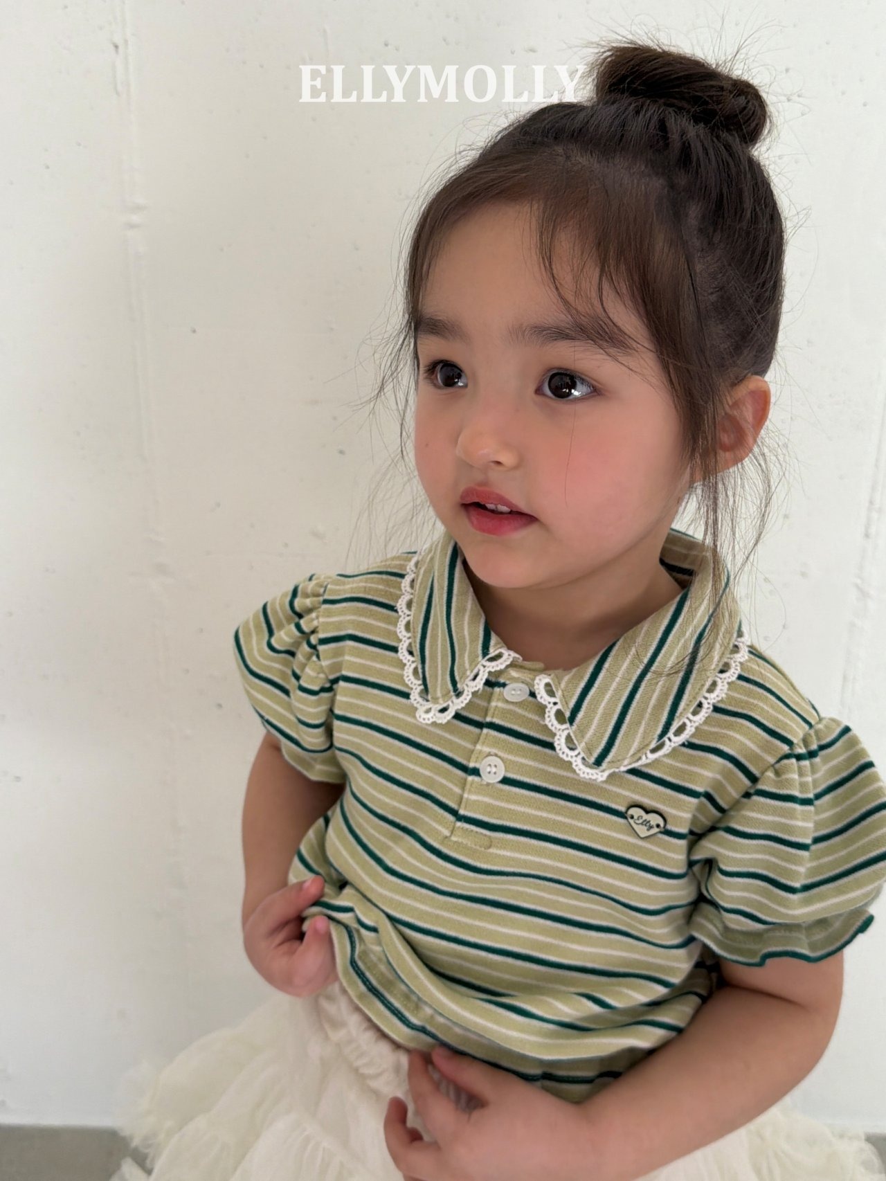 [ELLYMOLLY] Curling Collar Frill Tee +fee2 / [엘리몰리] 컬링카라프릴티