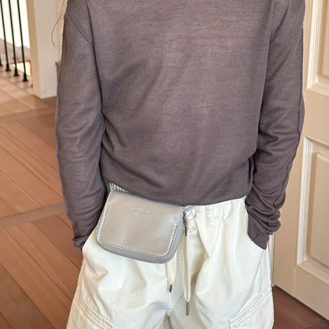 夏薄手長袖UVカットTシャツ