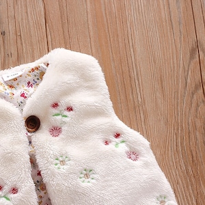 〈80-110size〉flower pink vest