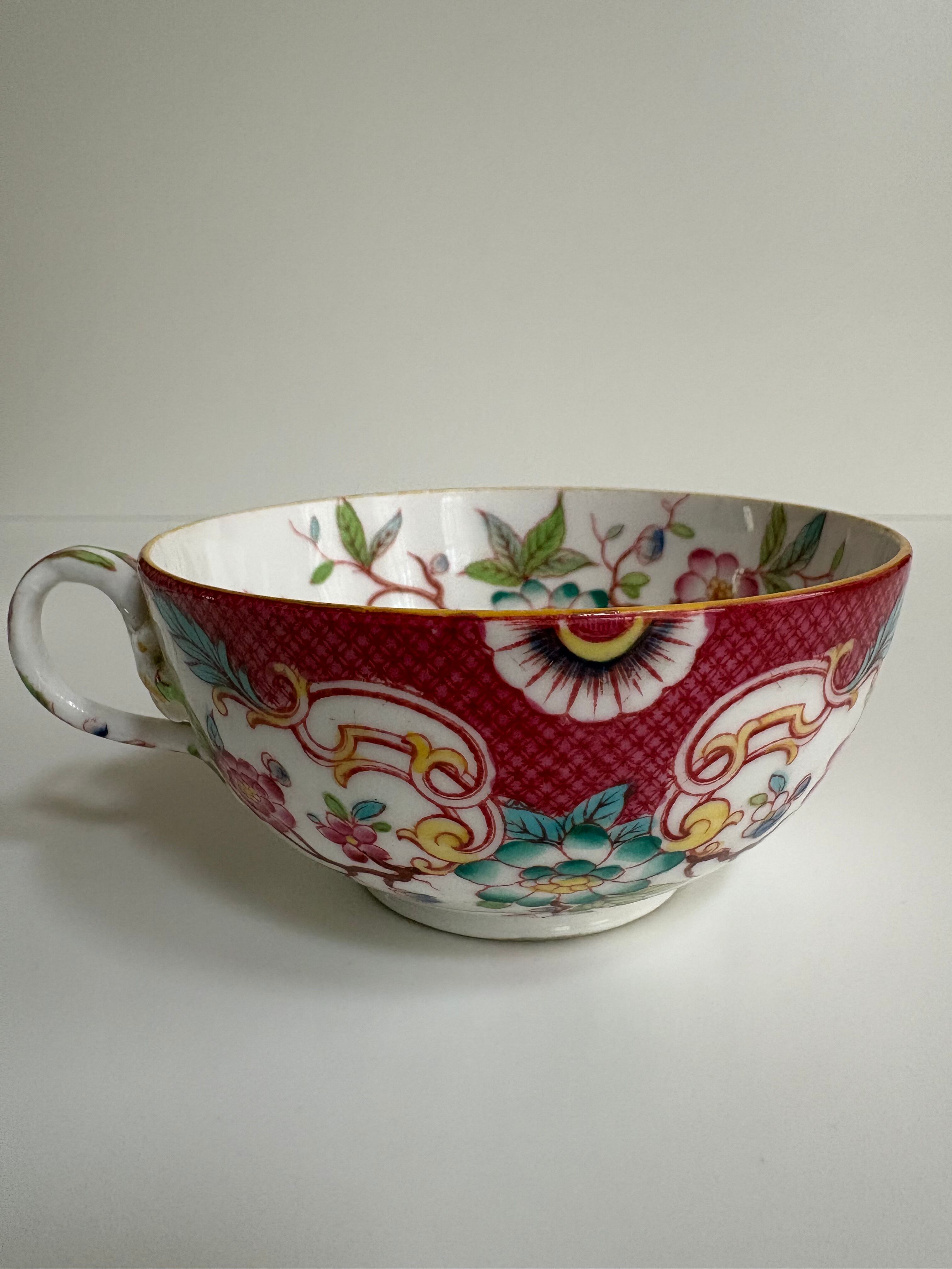 Fismes Vernon Pères, Fils et Co カップ＆ソーサー（華やかな花柄絵
