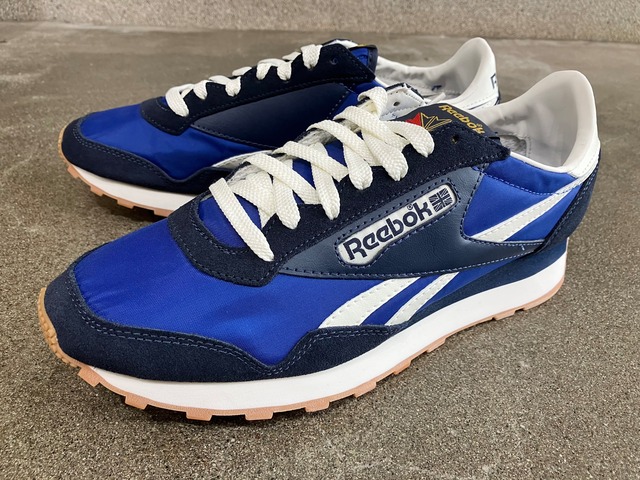 REEBOK AZTEC 2 (CLACOB/VECNAV/CLAWHT)