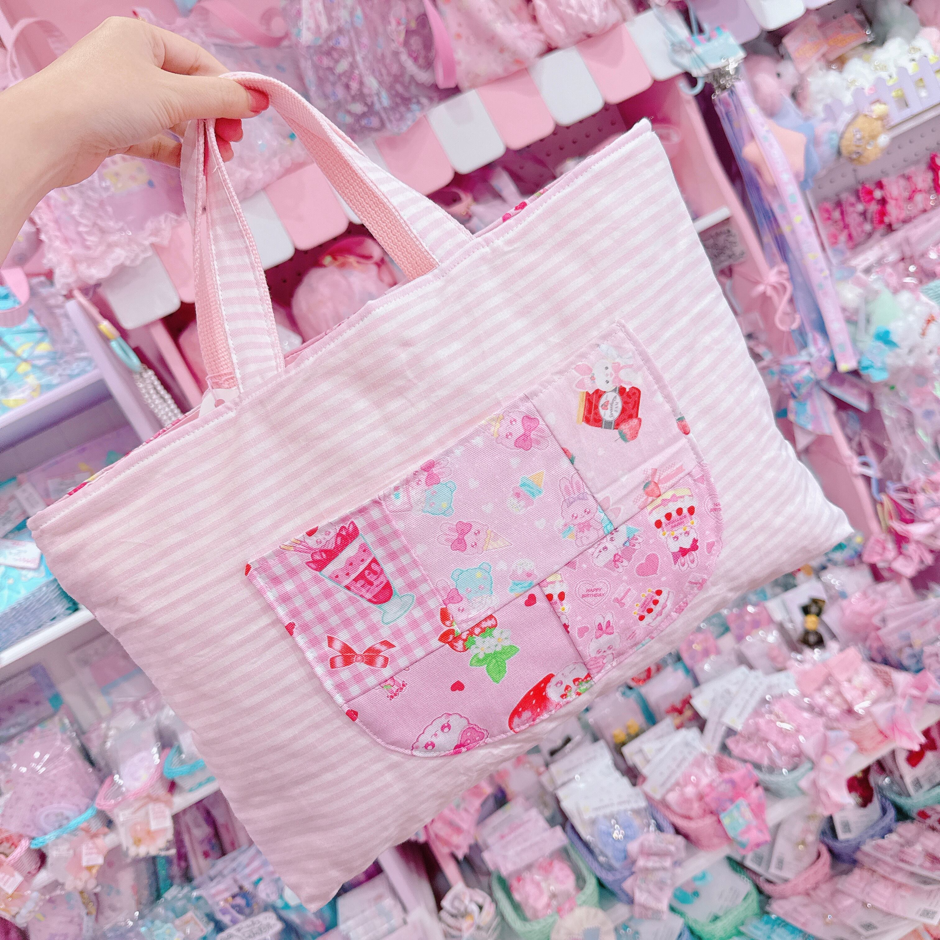 【F1】74-9パッチワーク絵本バッグ