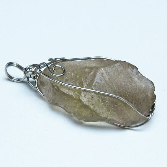 リビアングラス ペンダント 一点物 メール便可 112-13847