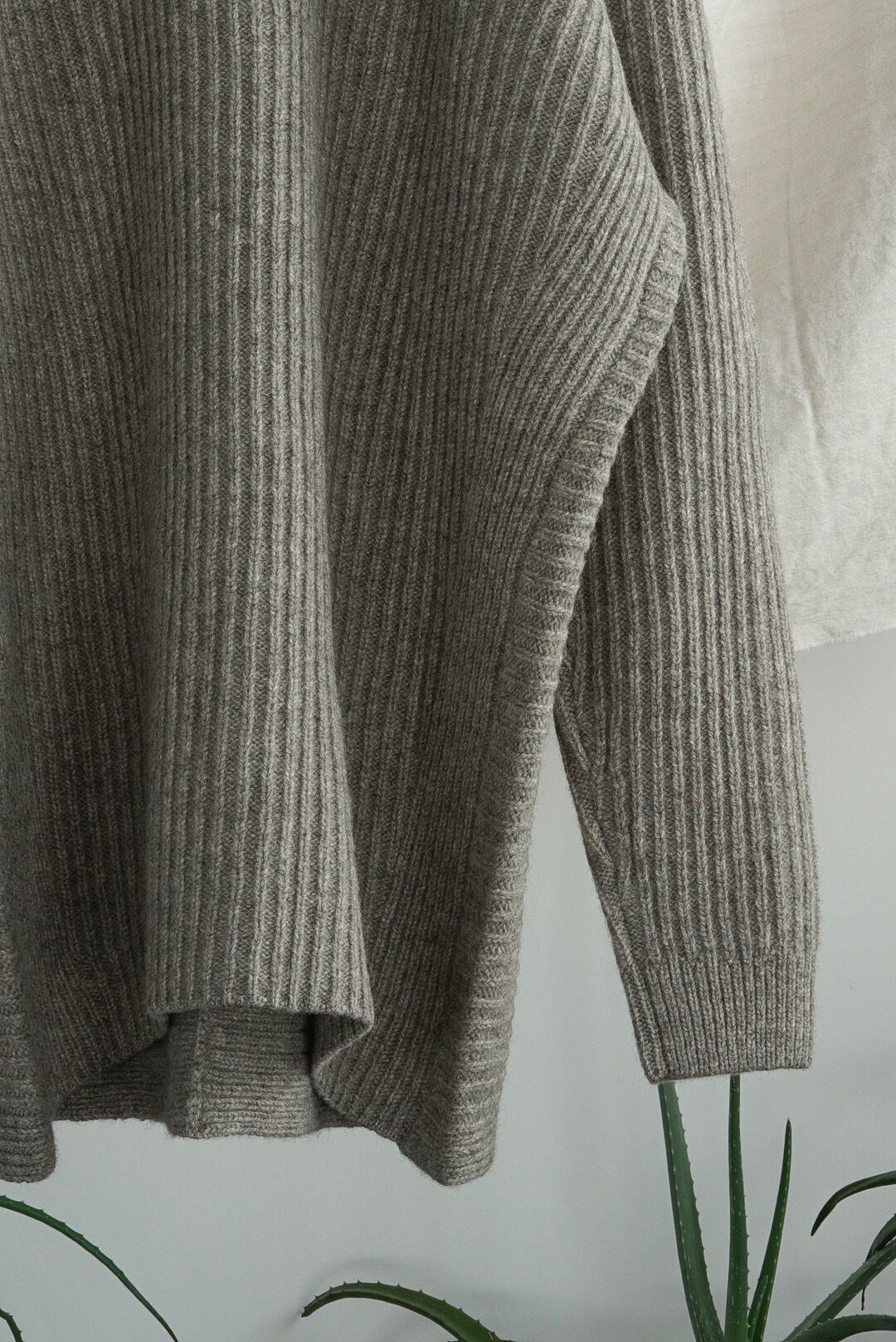 JAN JAN VAN ESSCHE - KNIT#42 | Brownie