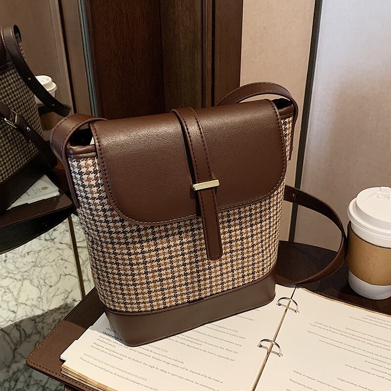 スタンダードレッドオータムウィンター レトロ 秋物 冬物 メッセンジャーバッグ Tiancai_Wing_Bag91797767242