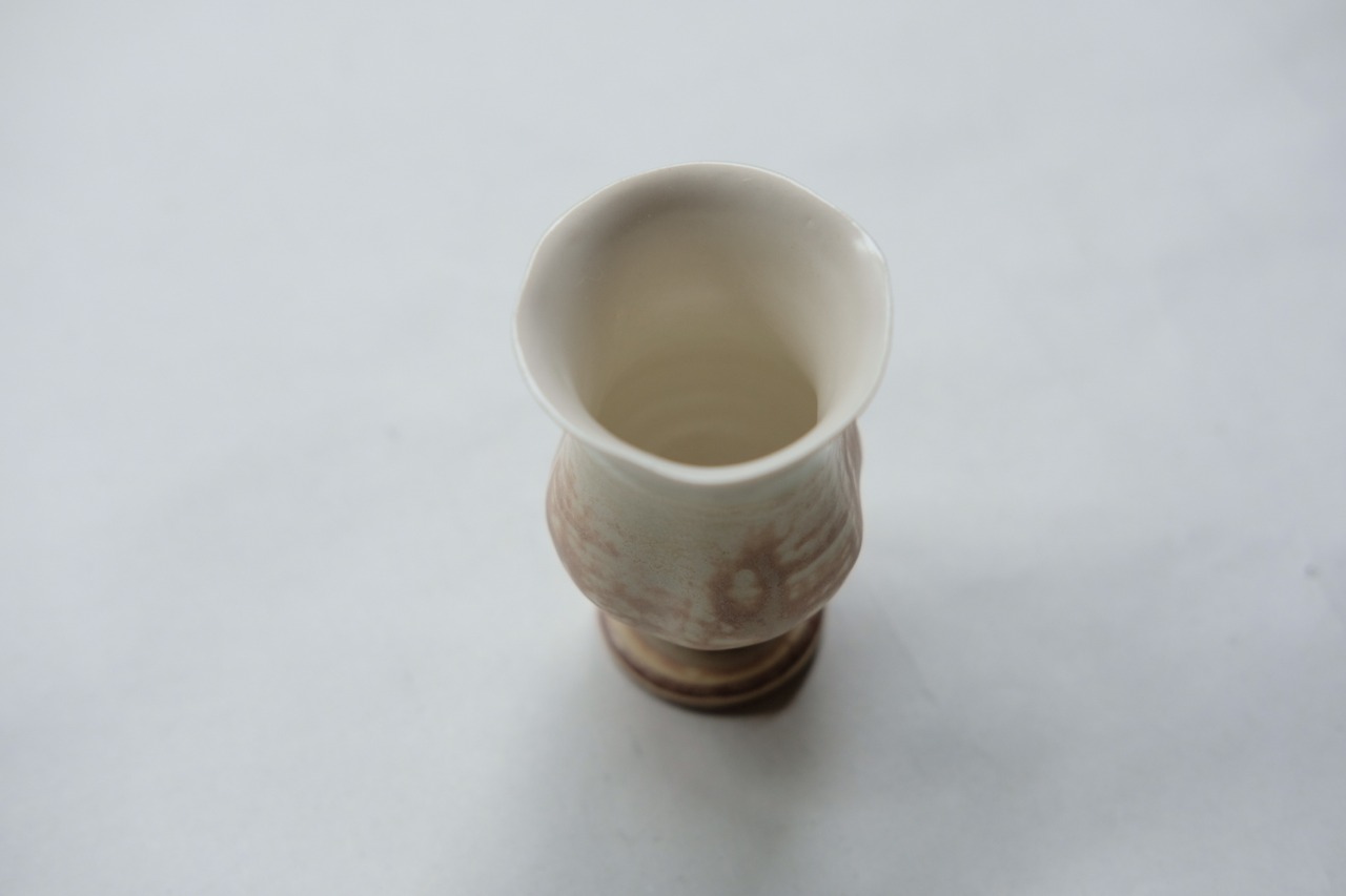 己知用火 ｜有脚茶杯