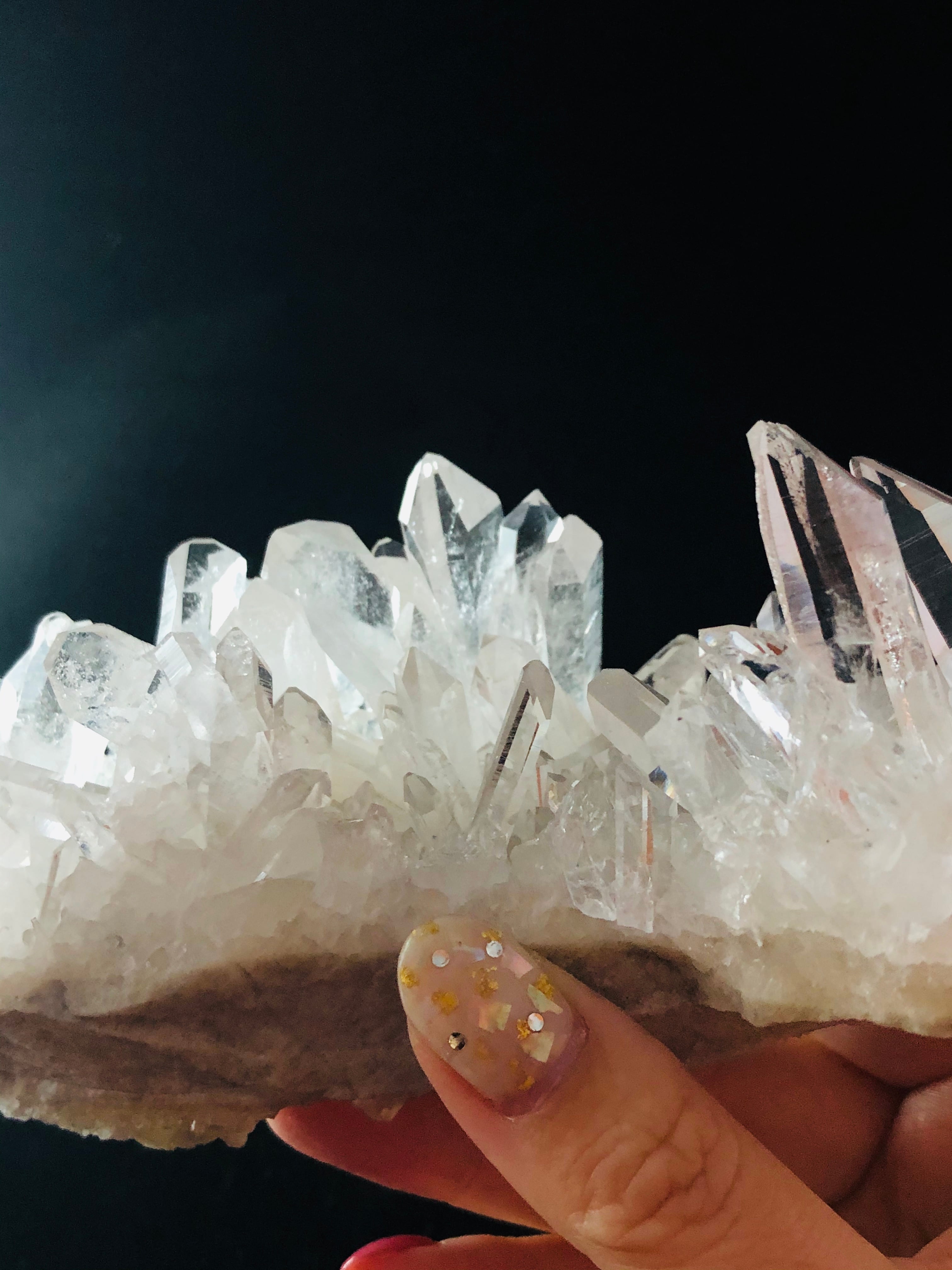 透明度抜群！アーカンソー州産水晶クラスター | 虹色の星