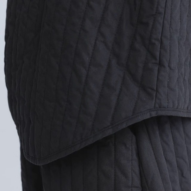 Asymmetric quilted short coat C0756