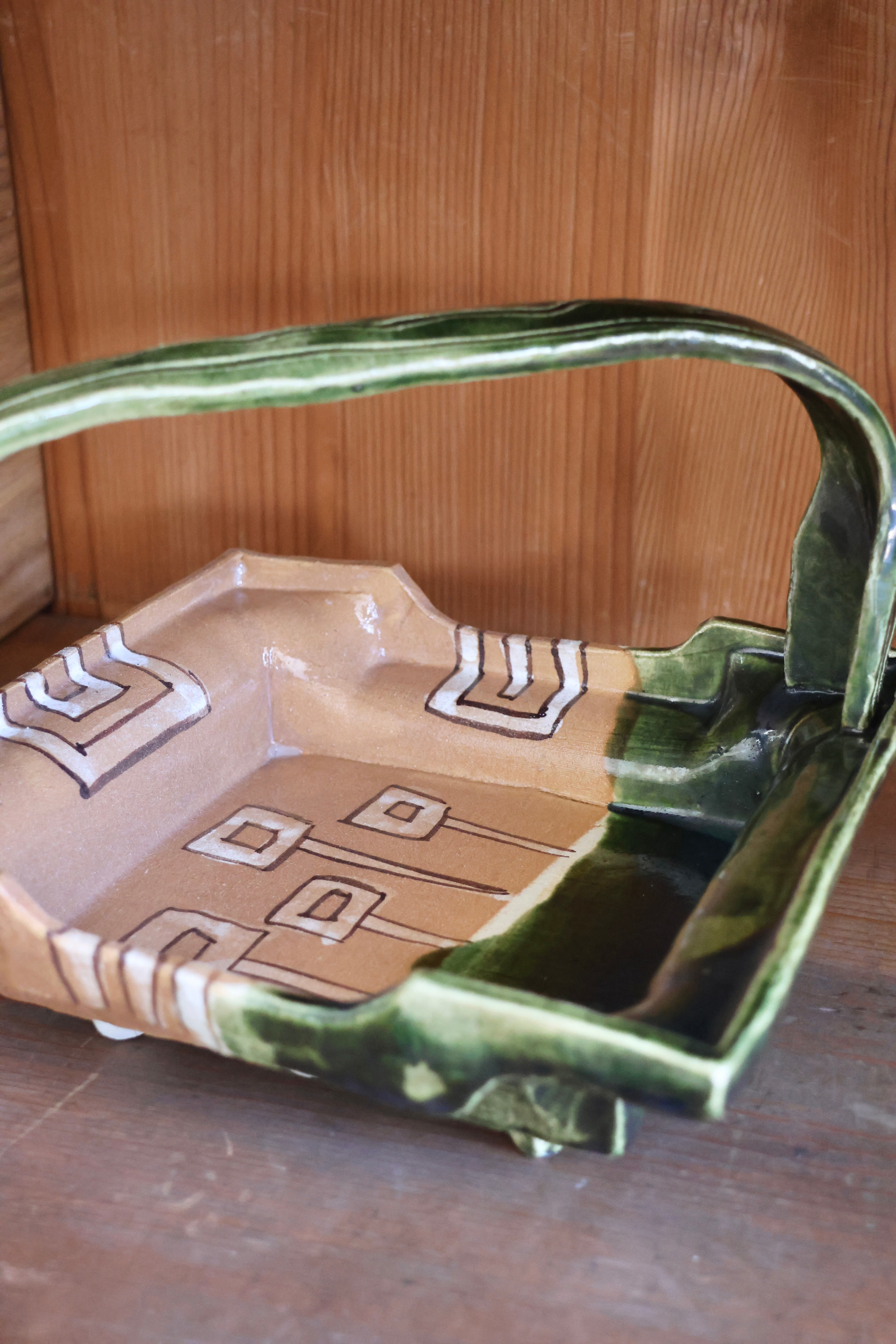 鳴海織部 長佑造 幾何化花文 手鉢 共箱/Oribe ware basket with box