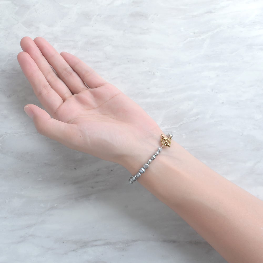 落ち着いたグレーブルー 淡水パール バロック ブレスレット / 約6.0mm
