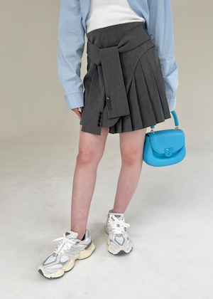 【GiGi viora】asymmetry pleats jacket skirt