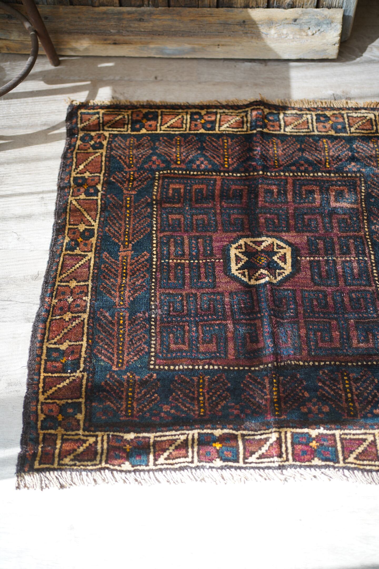 184】Vintage Afghan Baluch rug 1970's - 1980's | ヴィンテージラグ