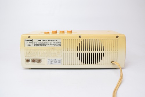 置き時計/AMラジオ