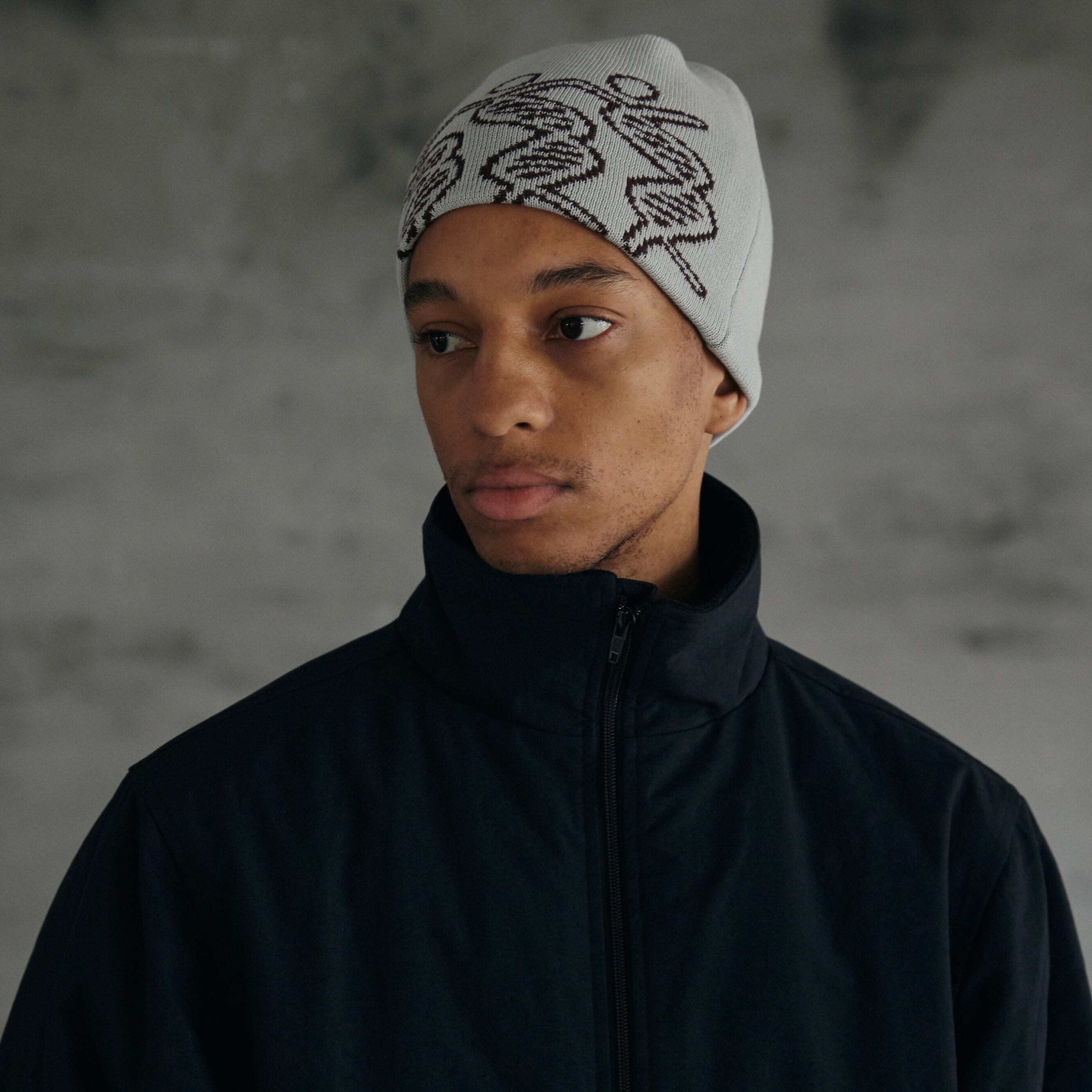 COMFORTABLE REASON / DANCING DNA BEANIE OFF | THE NEWAGE CLUB
