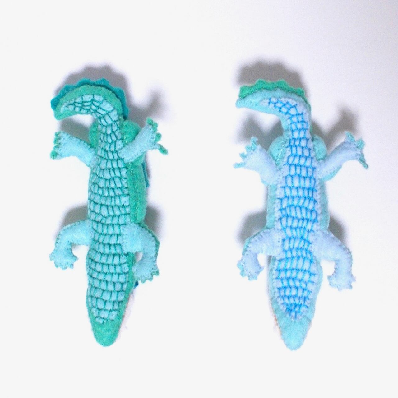 甘噛みワニ | 指人形、はじめました