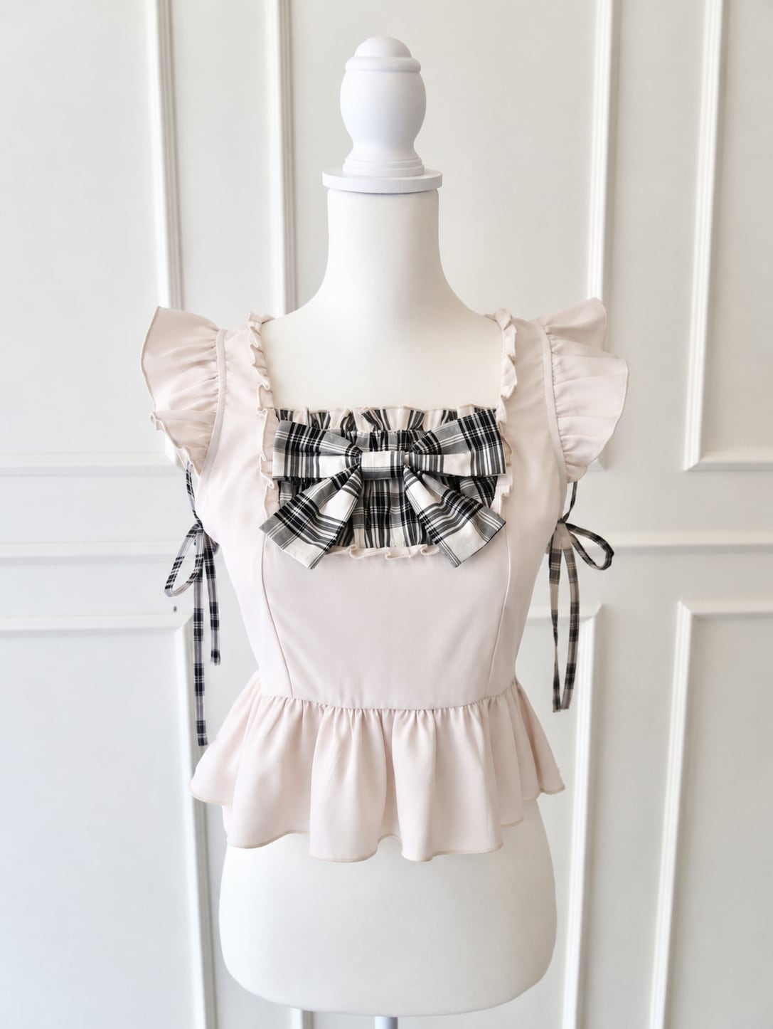 frill ribbon blouse