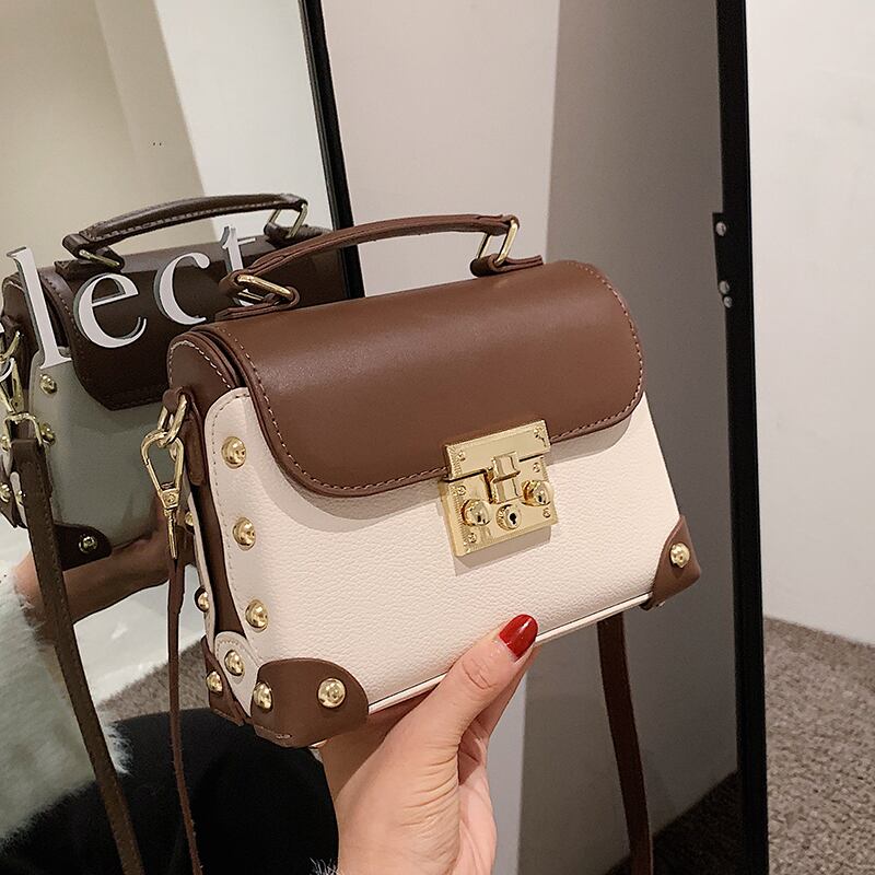 スタンダードオータムウィンター レトロ 秋物 冬物 スクウェア メッセンジャーバッグ Tiancai_Wing_Bag26712068308