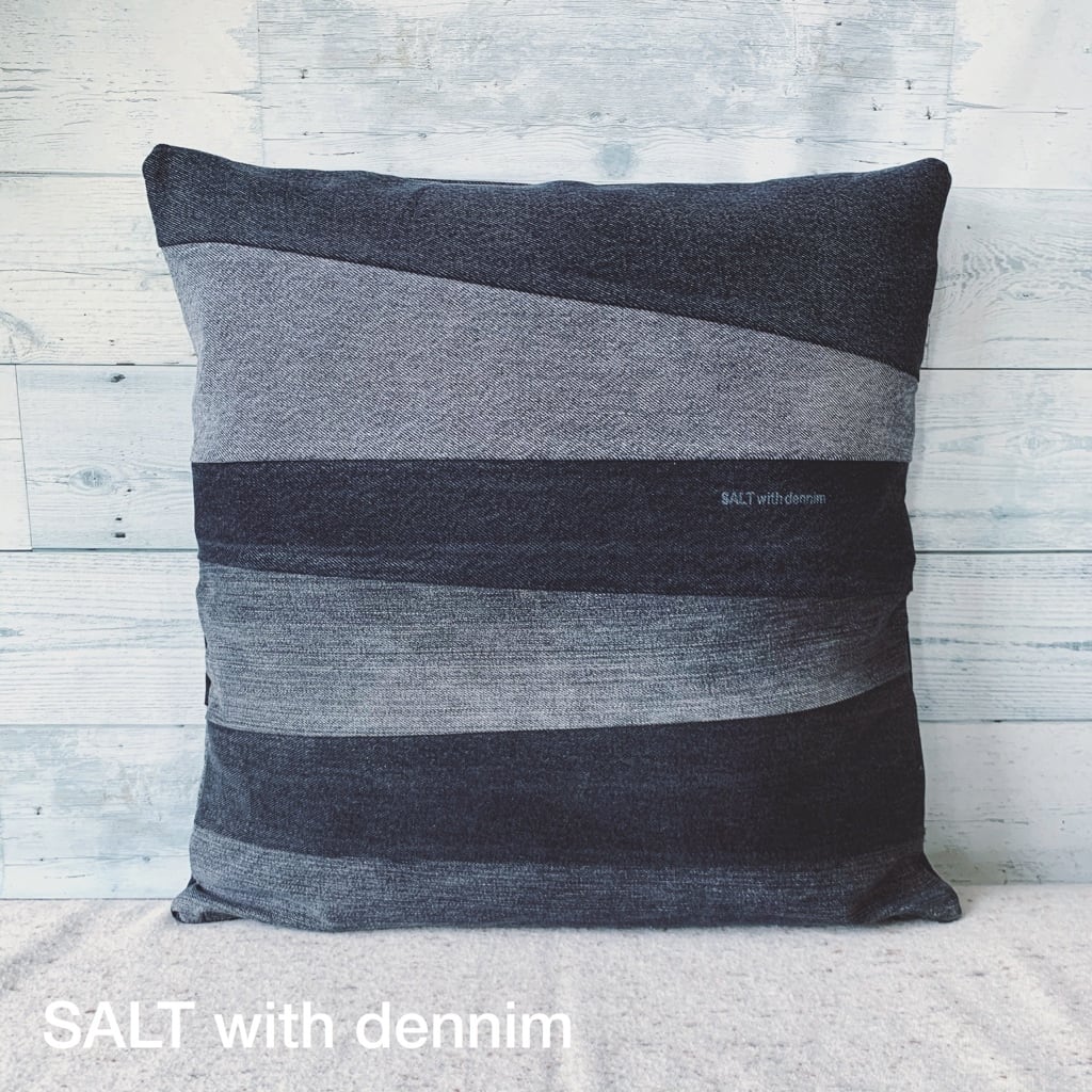 Blackデニムクッションカバー No.141 | SALT with dennim