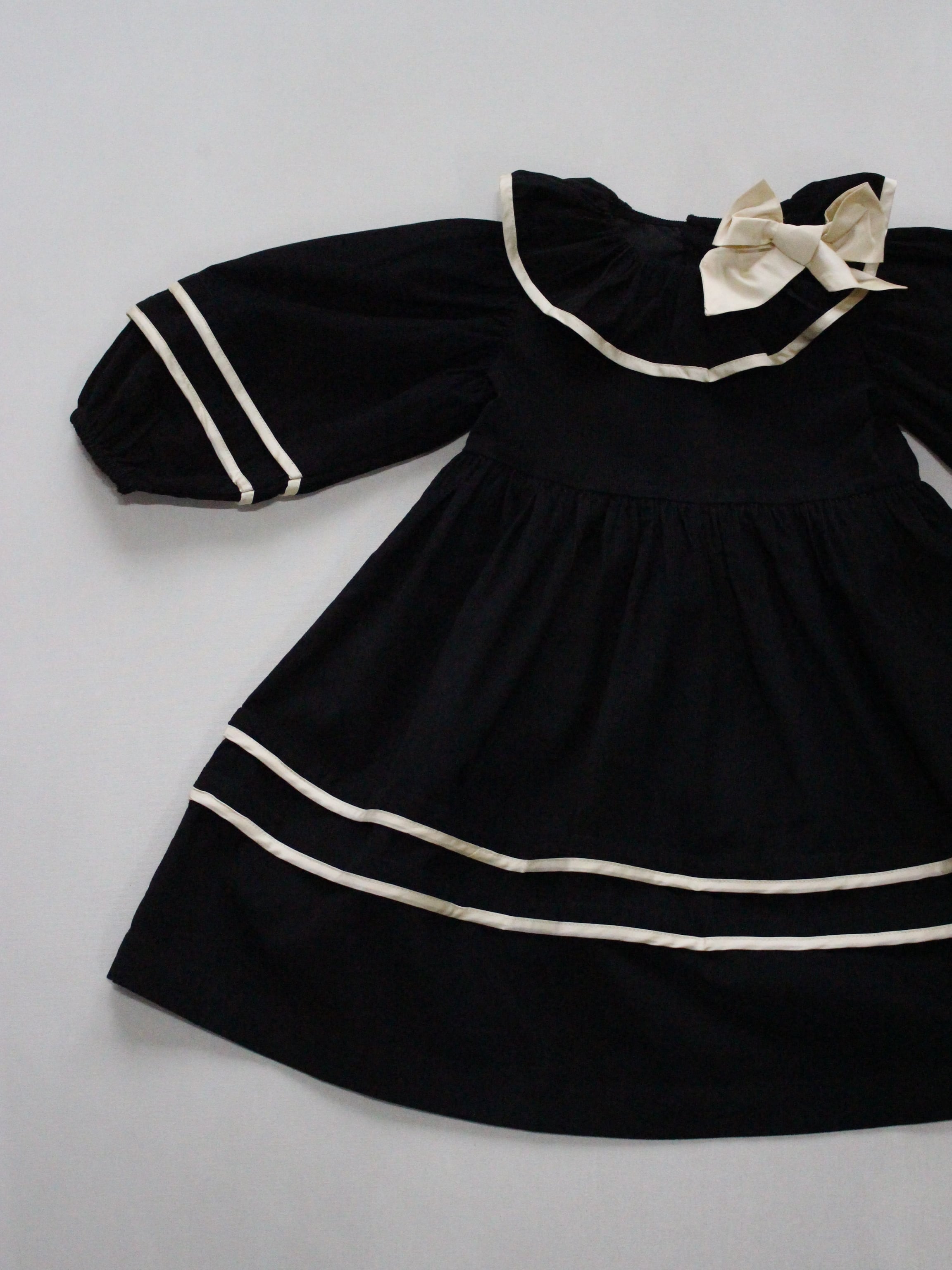 BONJOUR DIARY Dress black baby cord 2-6y | RESONASON