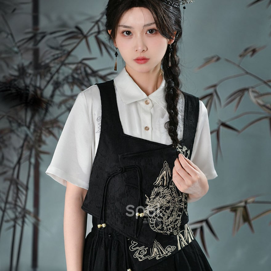 中華ゴシック シャツ 刺繍 中華系ファッション 地雷系ファッション