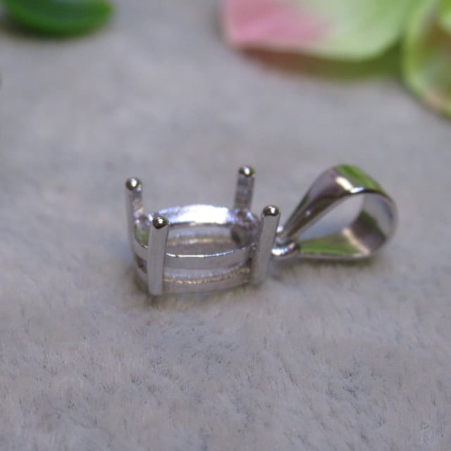 アウトレット7×5㎜ オーバル 4爪ペンダント S925 SV