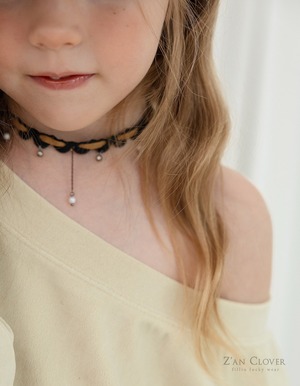 ZAN CLOVER［取寄］velour drop choker 26winter