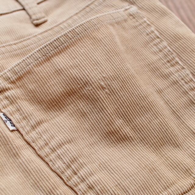 1970s Levi's 646 - 1523 Corduroy Pants Big E / フレアパンツ / リーバイス コーデュロイ パンツ  ビッグE | 古着屋 仙台 biscco【古着 & Vintage 通販】 powered by BASE