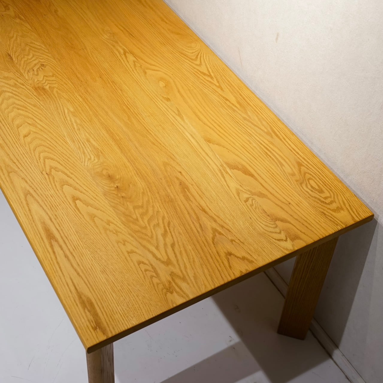 飛騨産業 チグサ150 ダイニングテーブル 無垢材 テーブル 食卓 HIDA