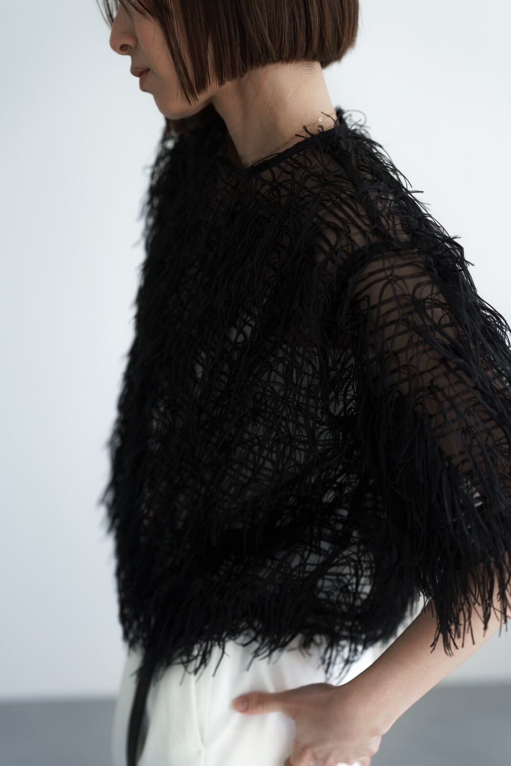 airy fringe sheer tops(black)ご注文から1週間前後で発送